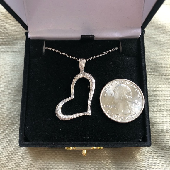 18kt Diamond Picasso style heart pendant - Picture 8 of 8